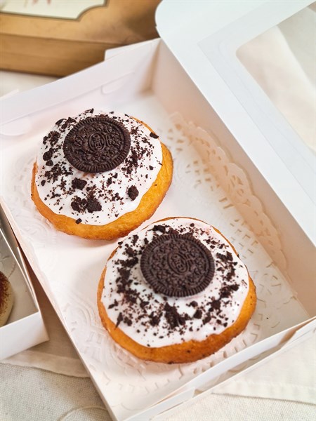 Donut Oreo Cheesecake filled (cái)